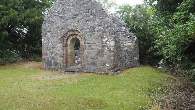 Killarney_Innisfallen_Abbey_46_