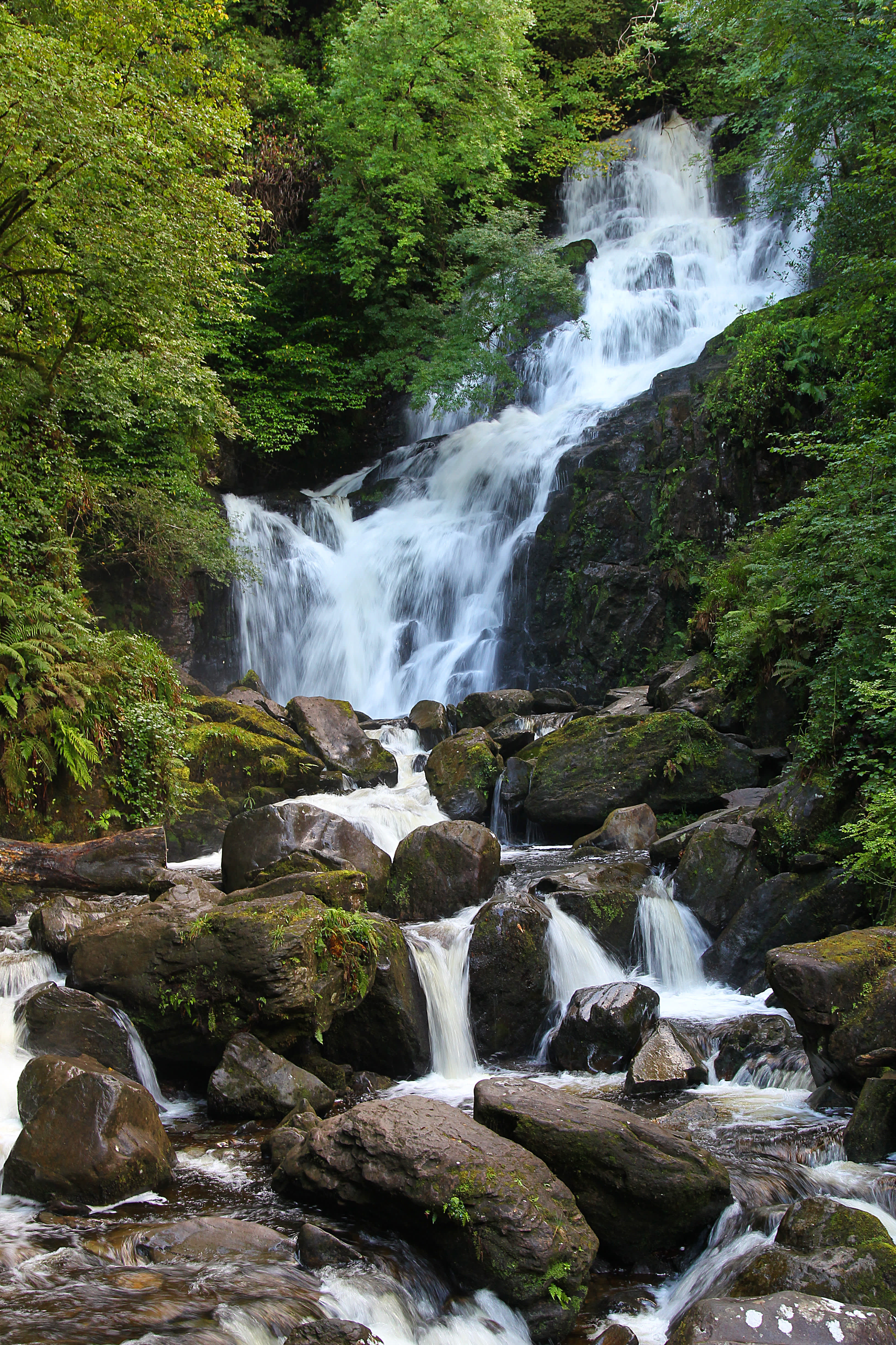 Kerry_Killarney_Attractions_Hub_Torc_Waterfall