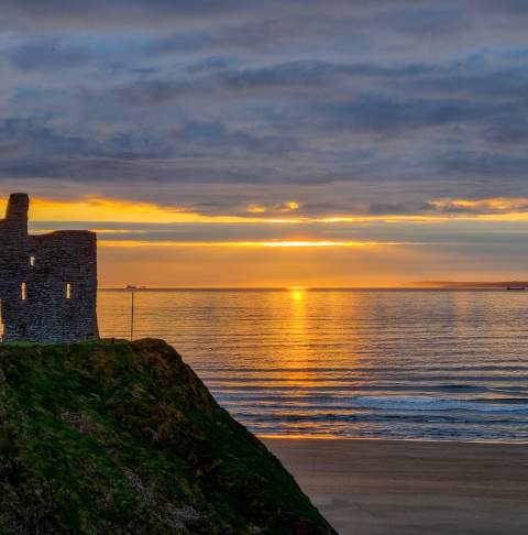 Ballybunion_Co_Kerry_master_hero_castle_beach_sunset_sky