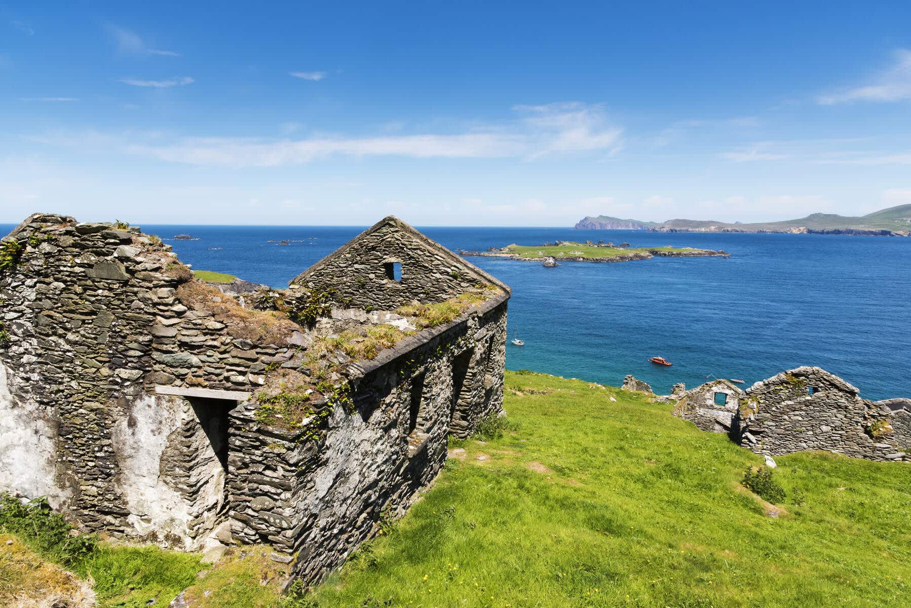 Great_Blasket_Ruined_House_2_Web_Size