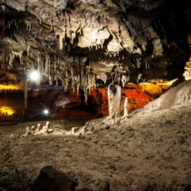 Castleisland Crag Cave