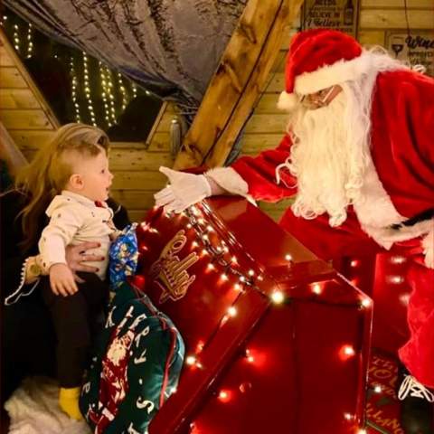 Santa’s Grotto at Gally’s Bar & Restaurant