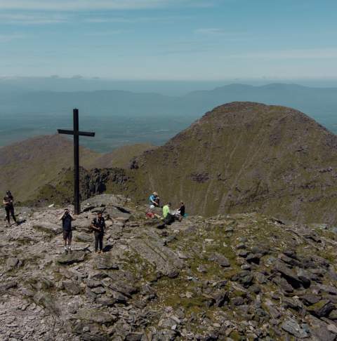 visit hero reeks district carrauntoohill